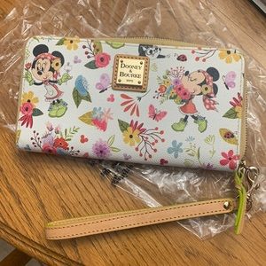 Disney Dooney and Bourke wristlet wallet